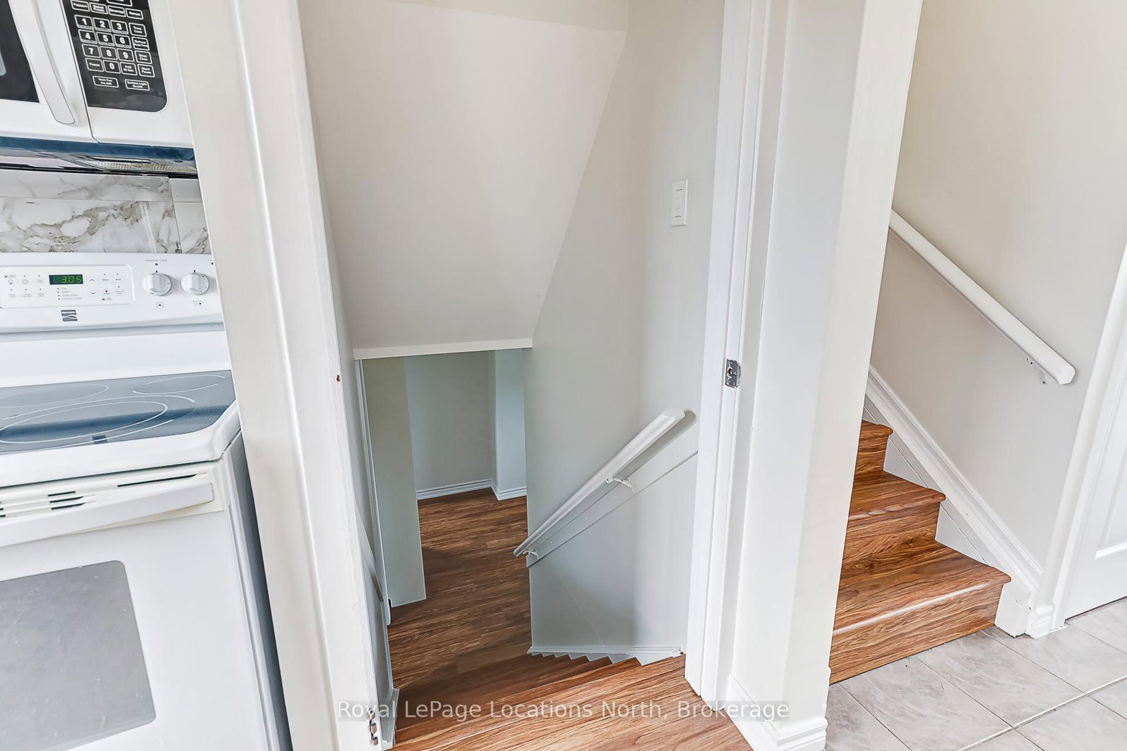 594 Oak Street • Collingwood, ON photo 34