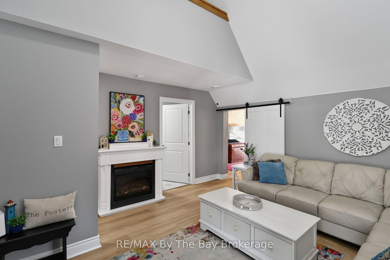 87 W Queen Street • Springwater, ON photo 30