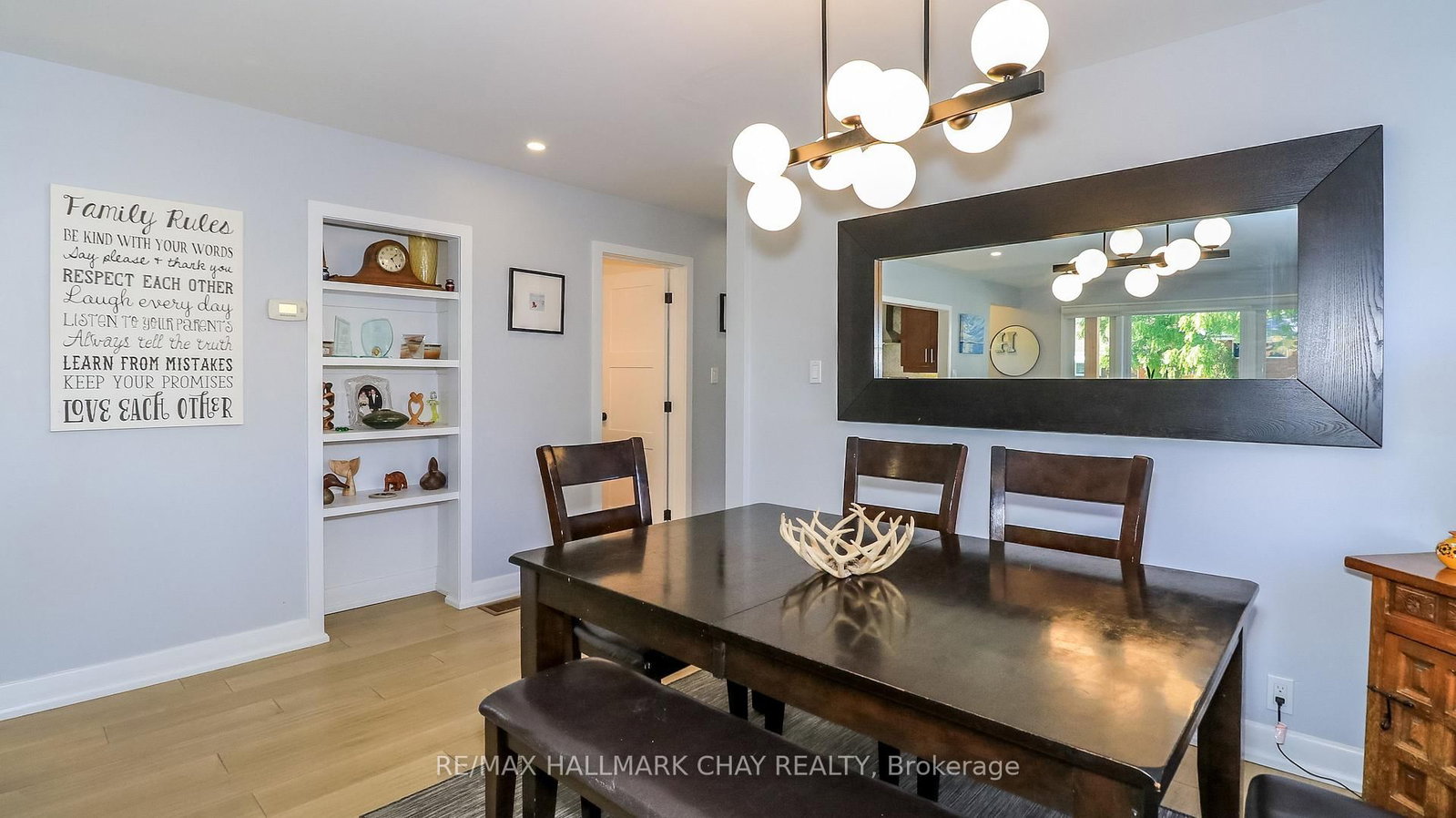 17 Bowman Avenue • Barrie, ON photo 22
