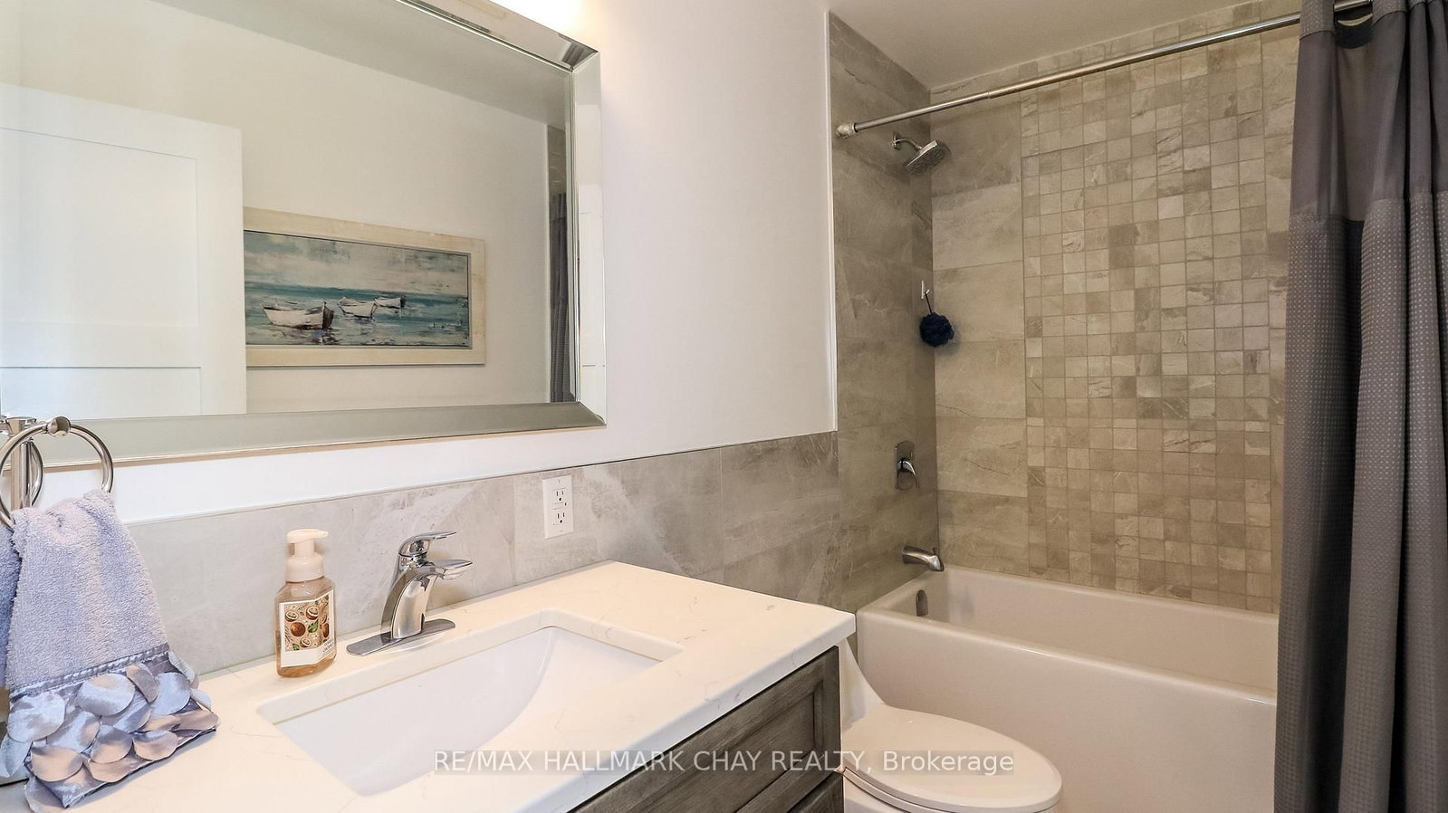 17 Bowman Avenue • Barrie, ON photo 28