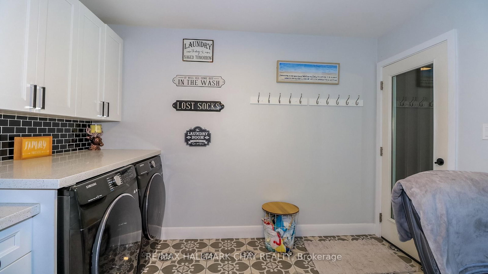 17 Bowman Avenue • Barrie, ON photo 29