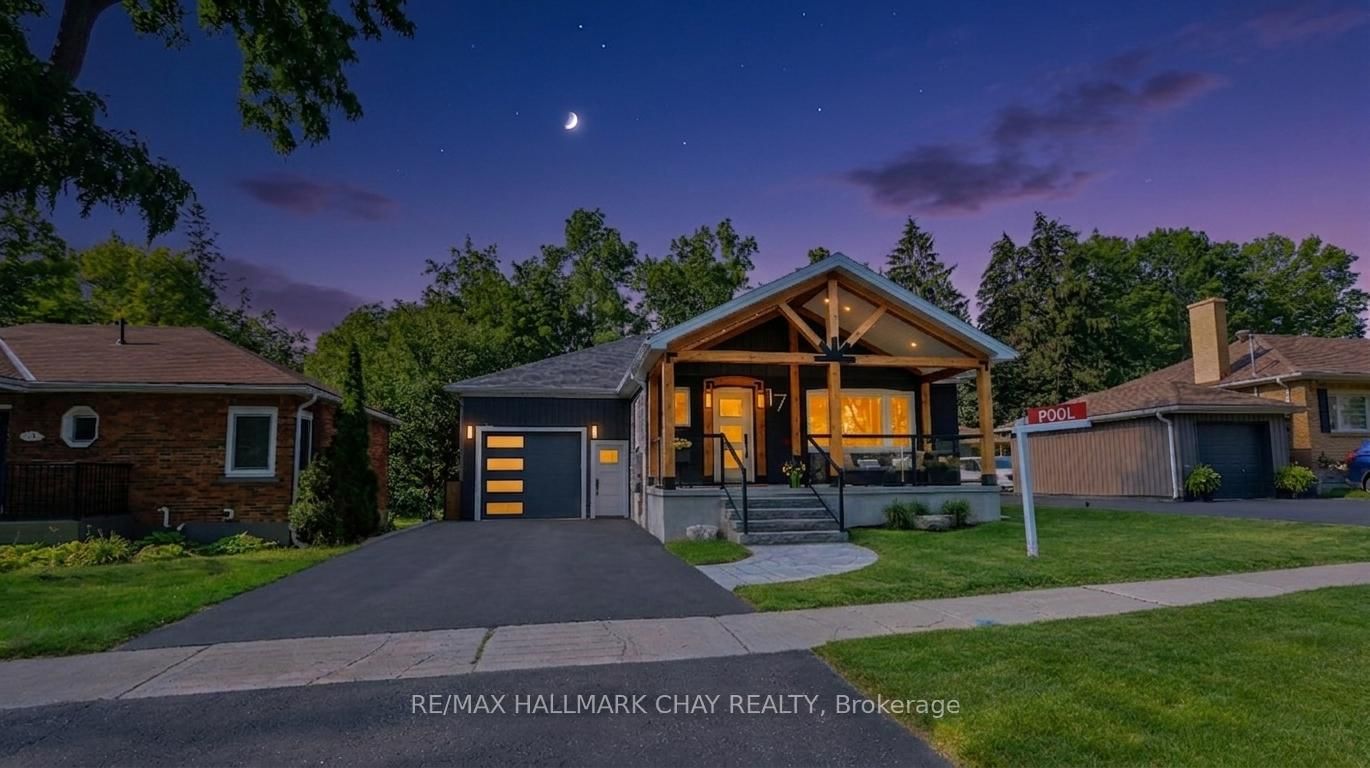 17 Bowman Avenue • Barrie, ON photo 6