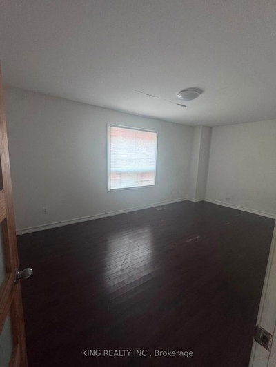 526 Grove Street E • Barrie, ON photo 9