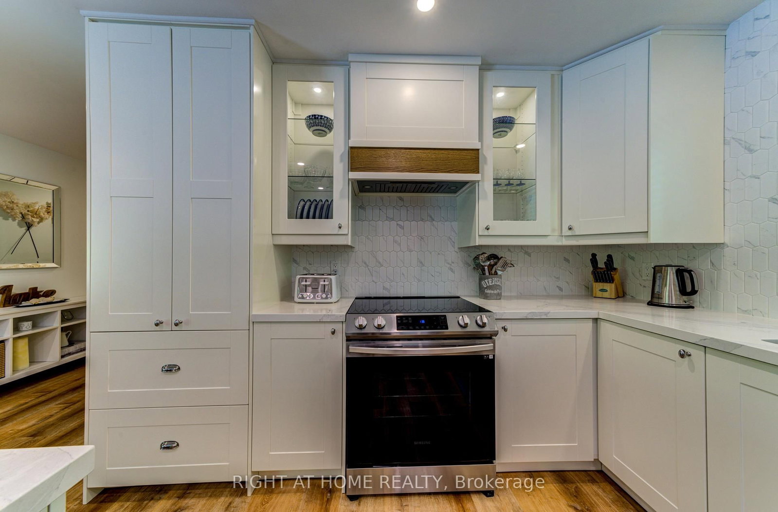 214 Desroches Trail • Tiny, ON photo 5