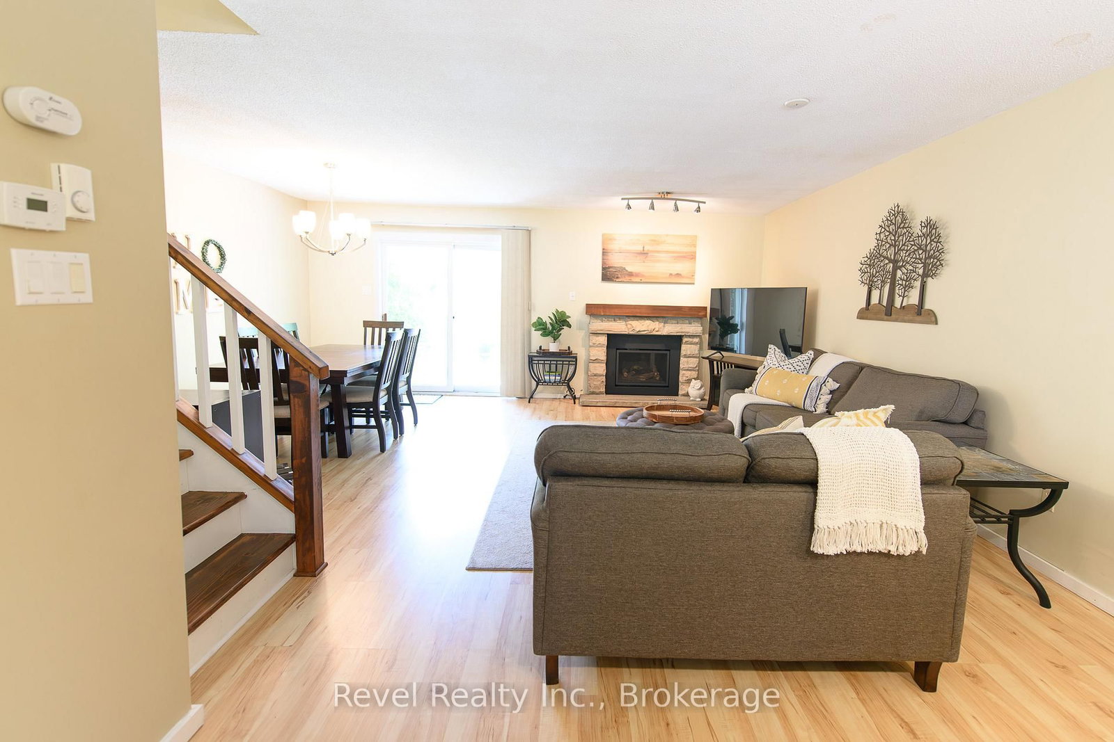440 W Oxbow Crescent • Collingwood, ON photo 10
