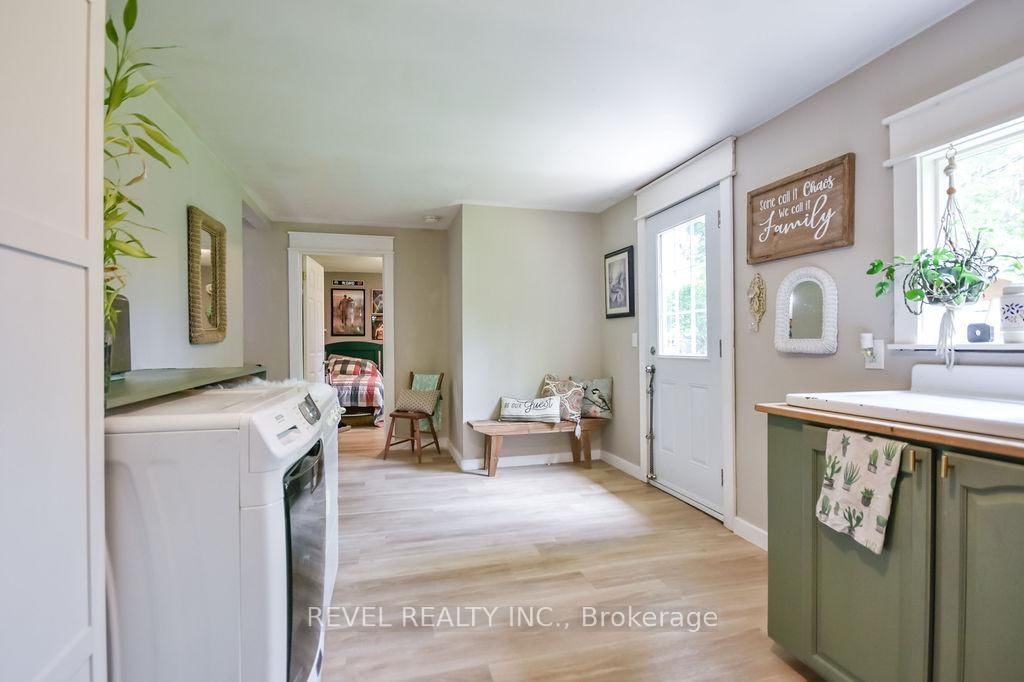 3267 Albany Street • Severn, ON photo 10