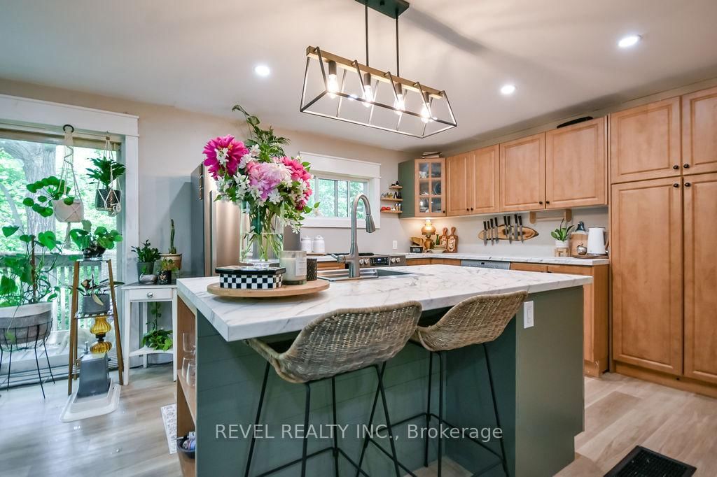 3267 Albany Street • Severn, ON photo 15