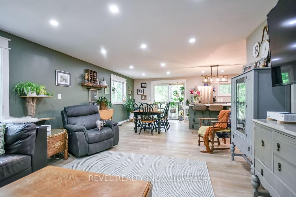 3267 Albany Street • Severn, ON photo 19