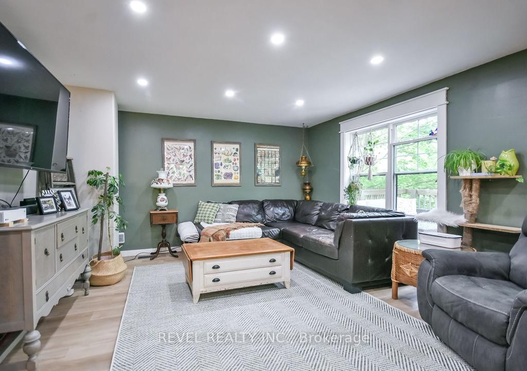 3267 Albany Street • Severn, ON photo 20