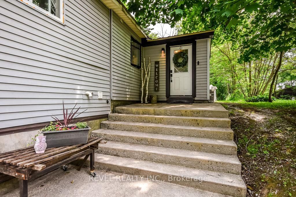 3267 Albany Street • Severn, ON photo 4