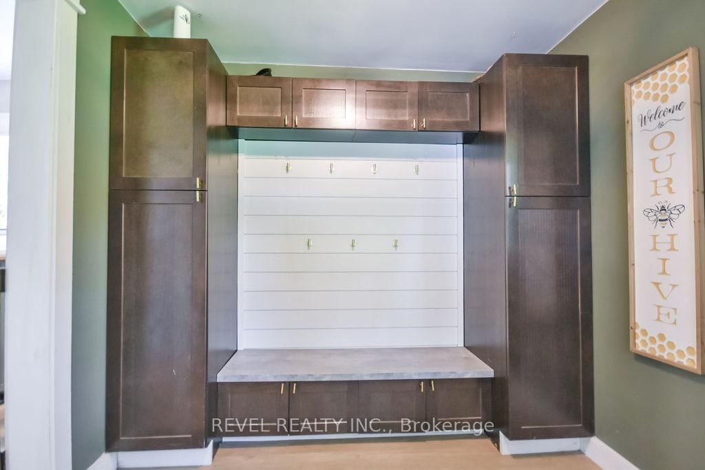3267 Albany Street • Severn, ON photo 6