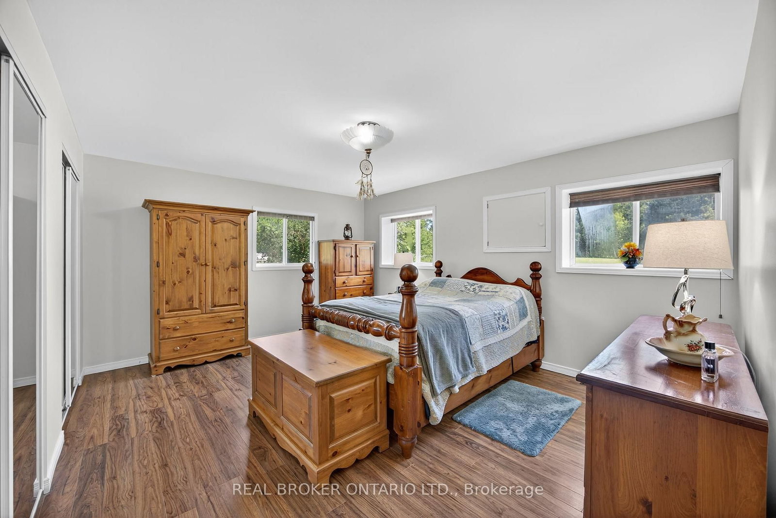 2174 Atkinson Road • Springwater, ON photo 10