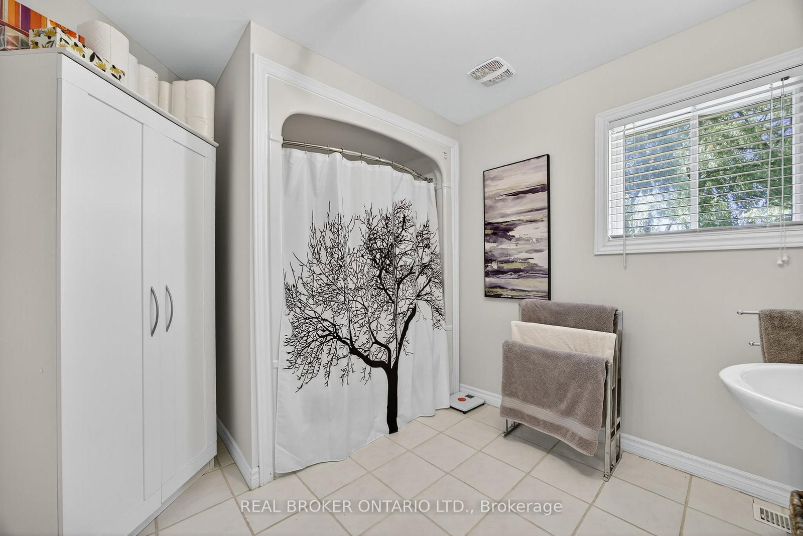 2174 Atkinson Road • Springwater, ON photo 9