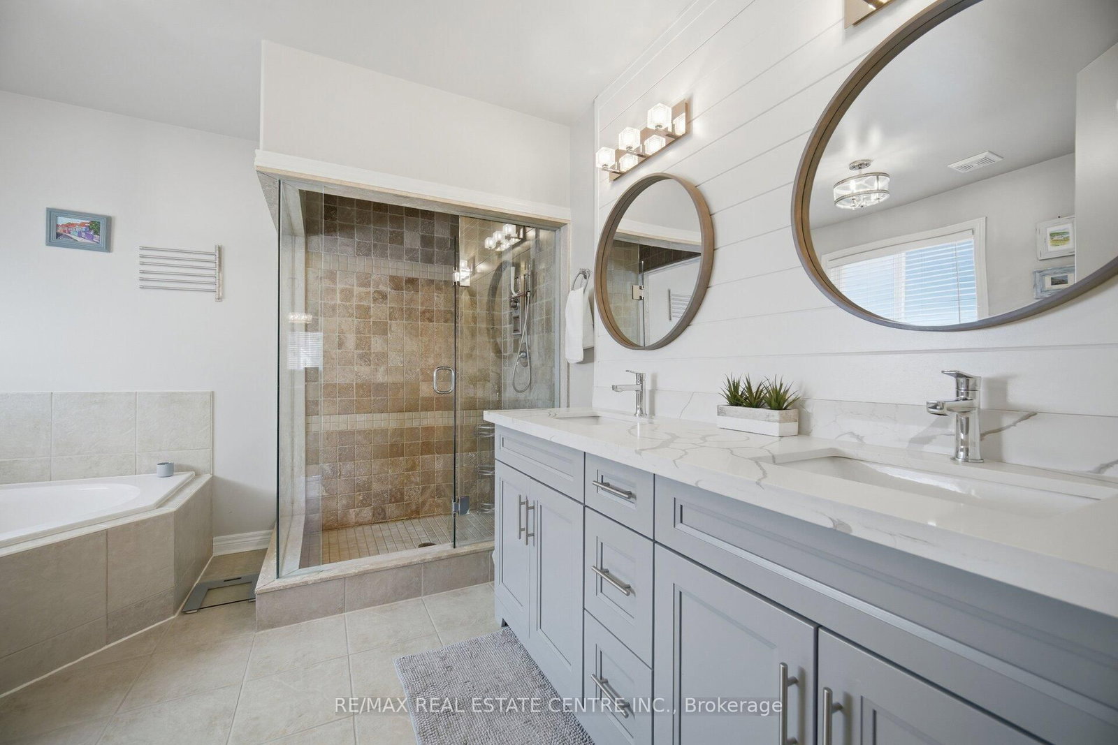6 Parisian Crescent • Barrie, ON photo 25