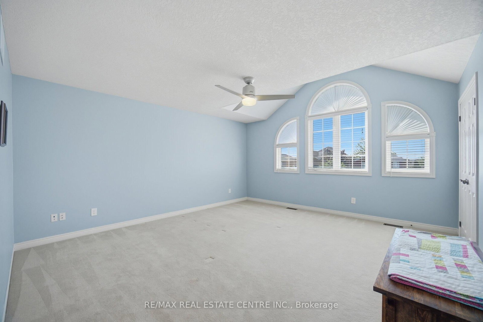 6 Parisian Crescent • Barrie, ON photo 29
