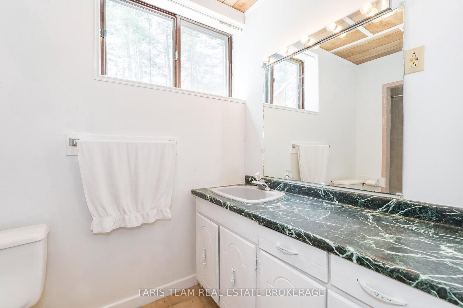 39 Rosemary Road • Tiny, ON photo 14