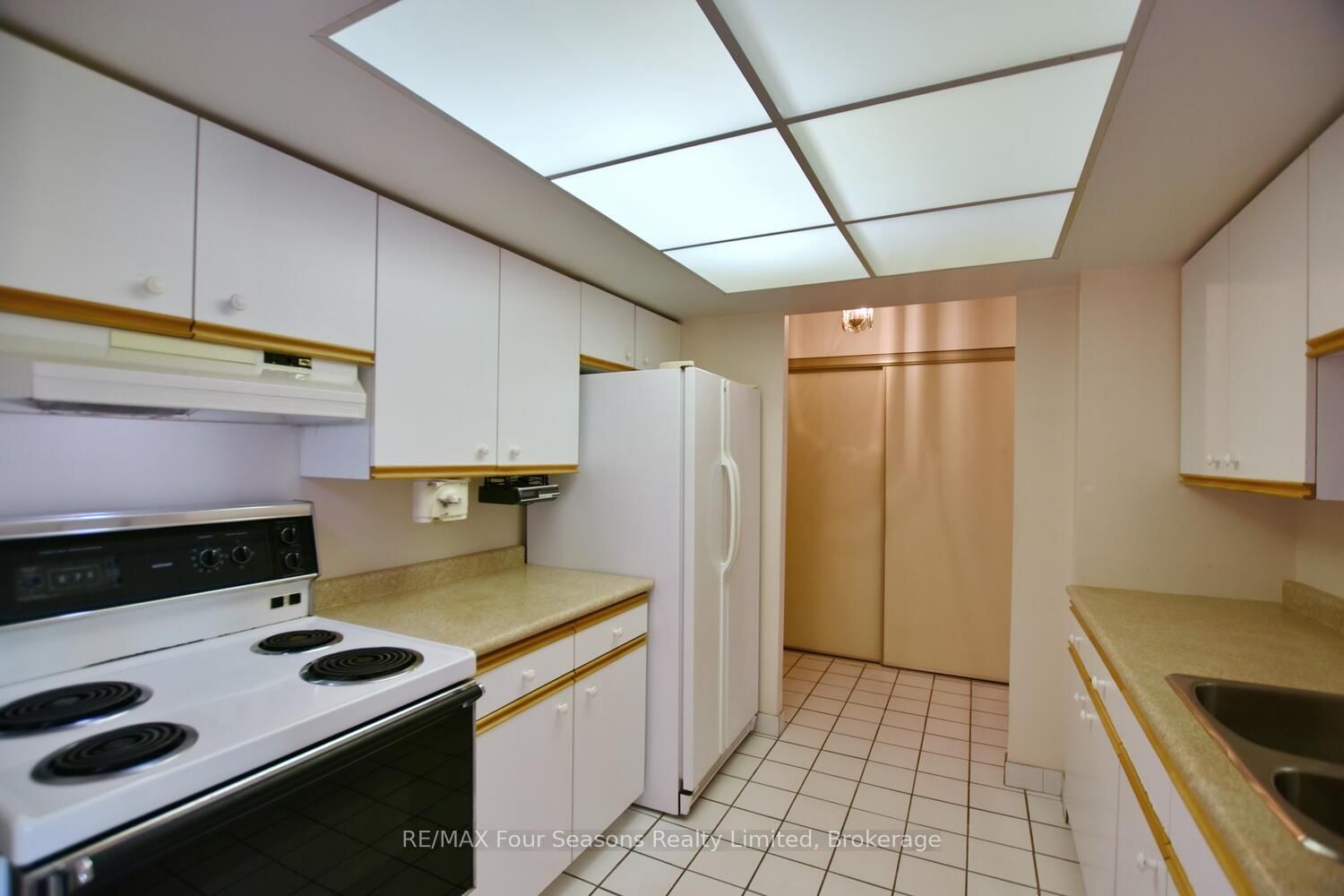 172 Eighth Street • #505 • Collingwood, ON photo 12