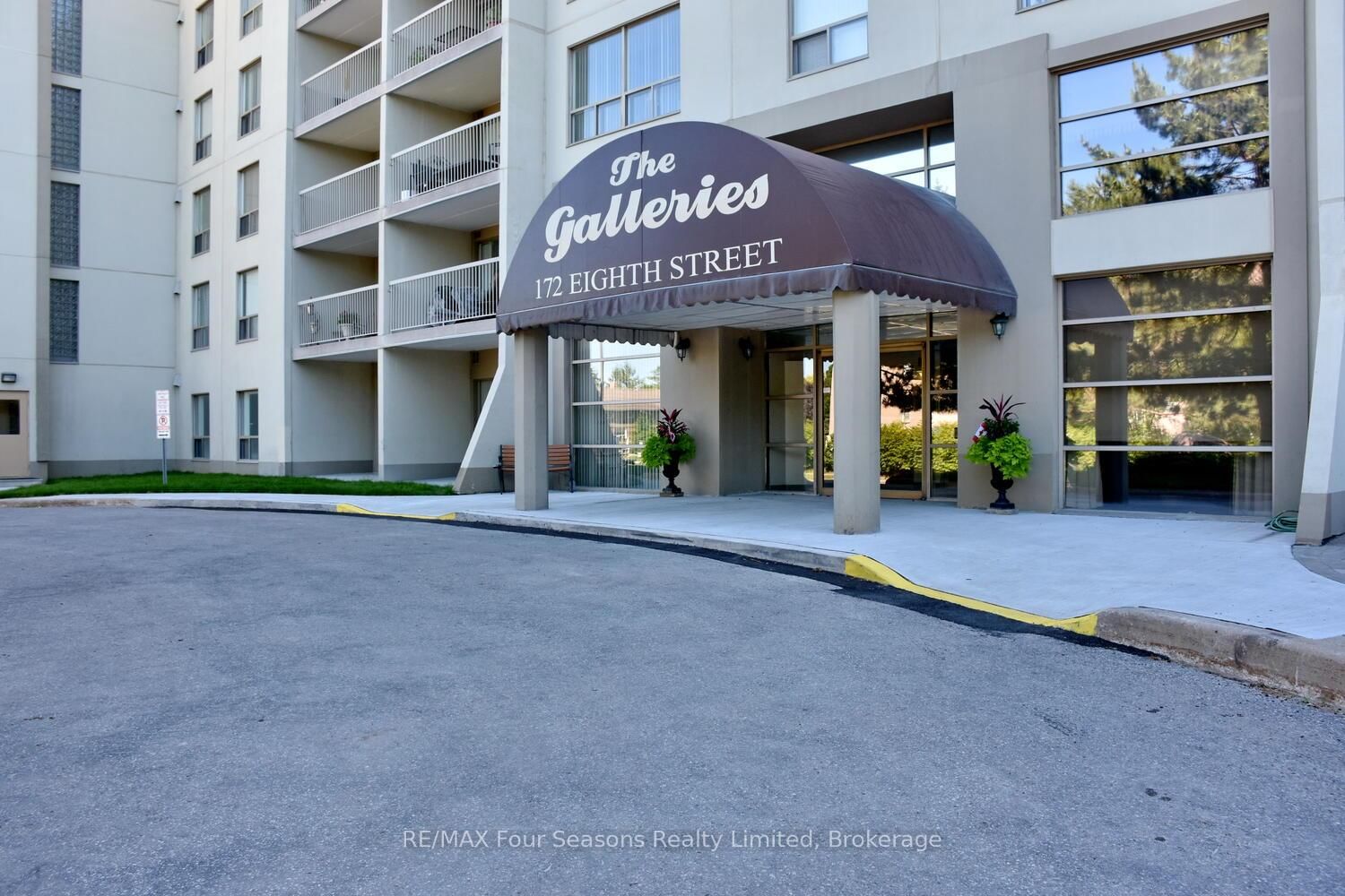 172 Eighth Street • #505 • Collingwood, ON photo 3