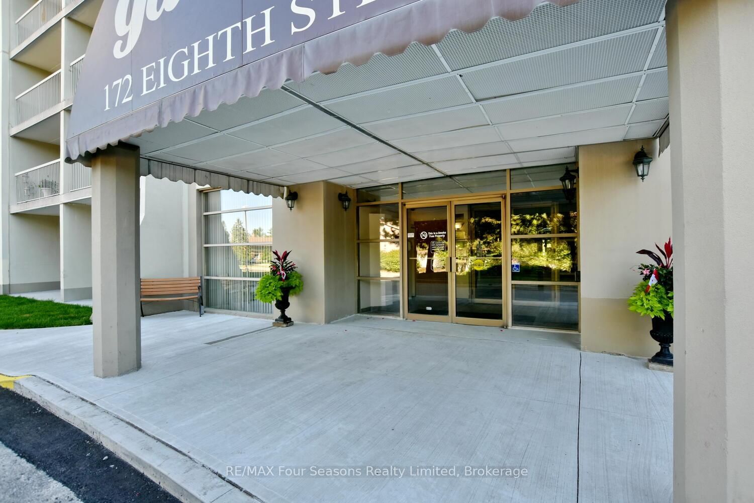 172 Eighth Street • #505 • Collingwood, ON photo 4