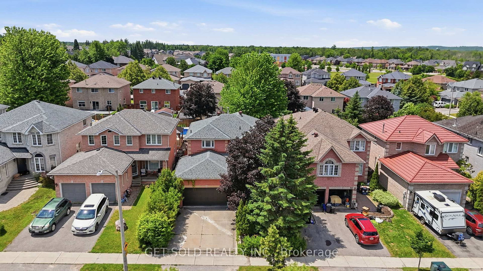 28 Hawkins Drive • Barrie, ON photo 1