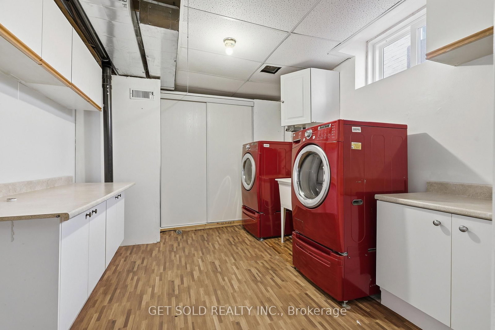28 Hawkins Drive • Barrie, ON photo 26