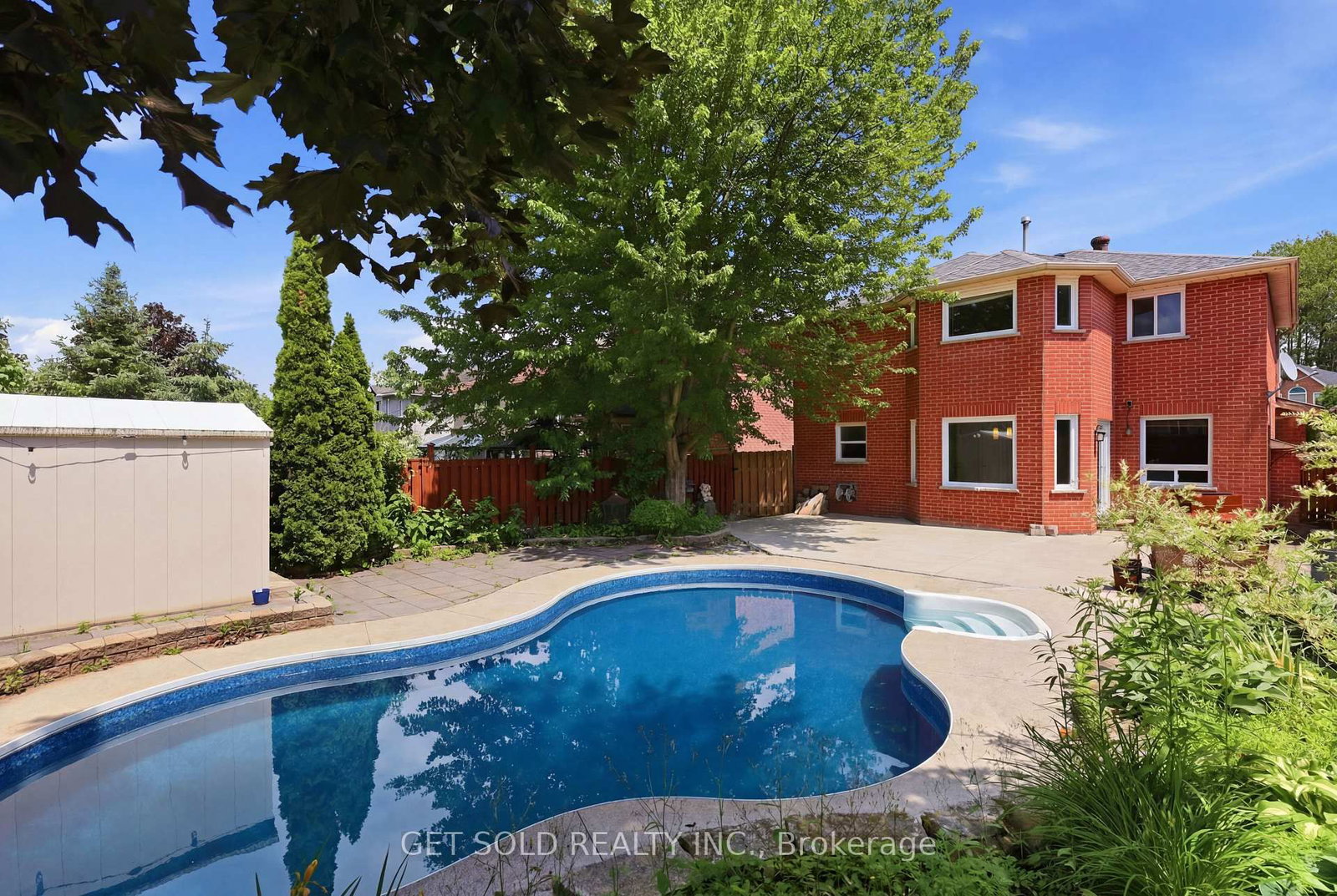 28 Hawkins Drive • Barrie, ON photo 28