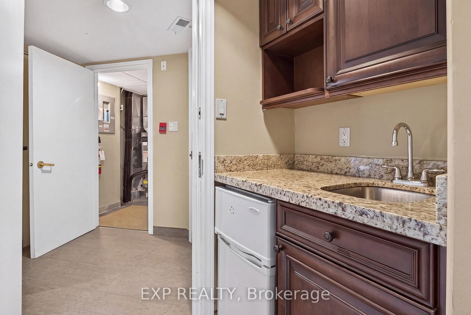 90 Highland Drive • #2010/2011 • Oro-Medonte, ON photo 16