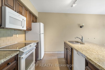 Unit 2010/2011 — 90 Highland Drive — photo 5