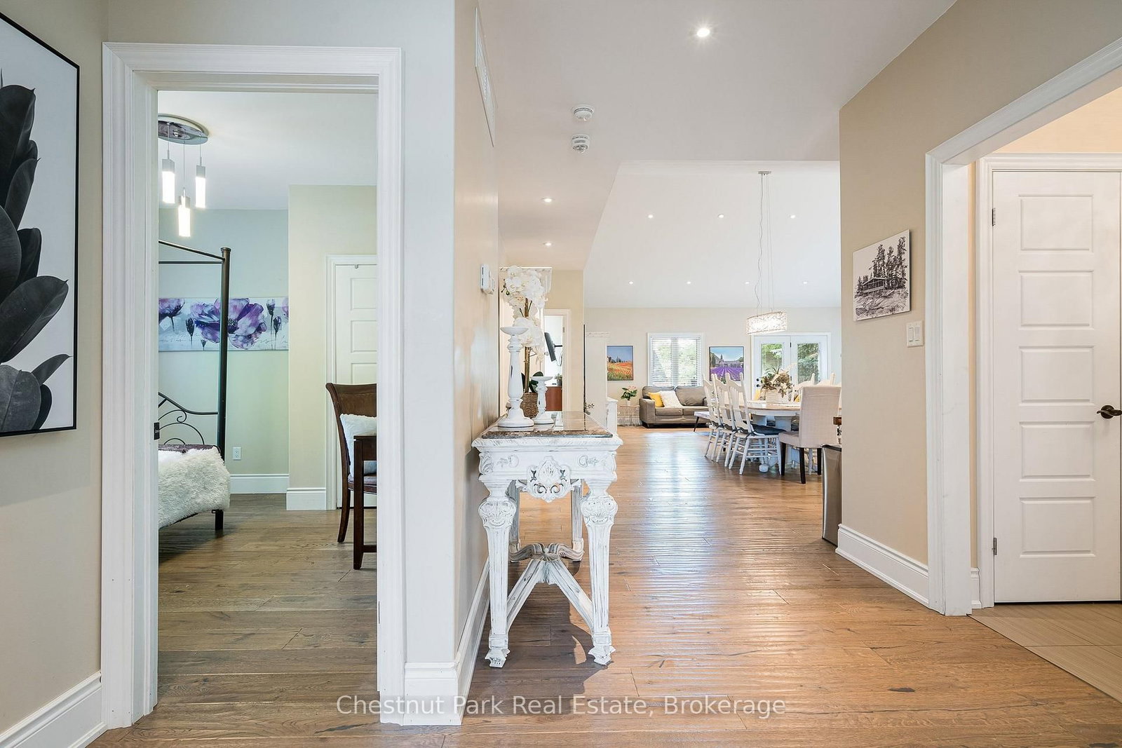 15 Saunders Street • Collingwood, ON photo 10