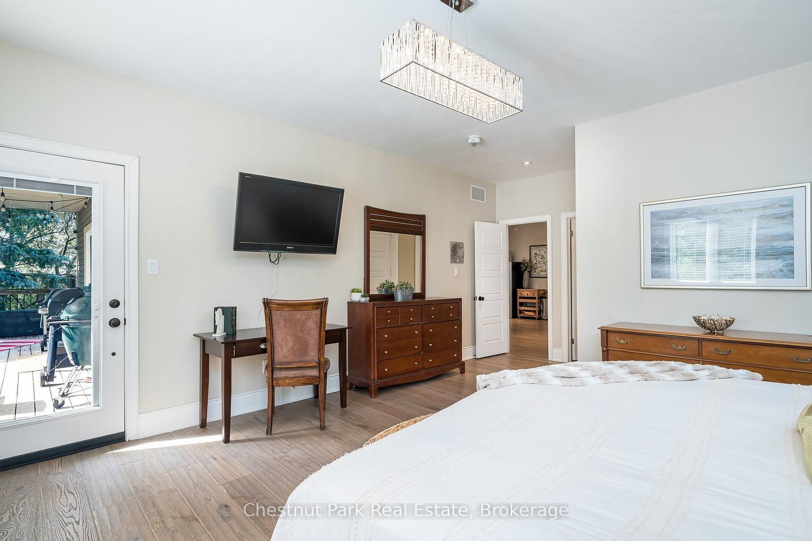 15 Saunders Street • Collingwood, ON photo 21
