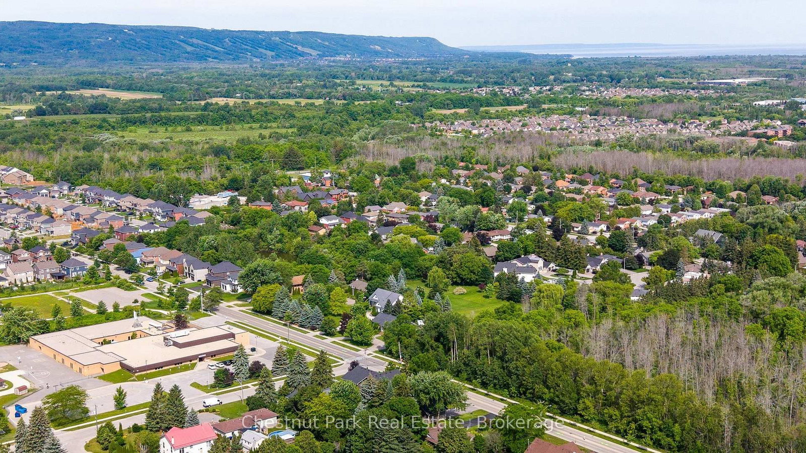 15 Saunders Street • Collingwood, ON photo 47
