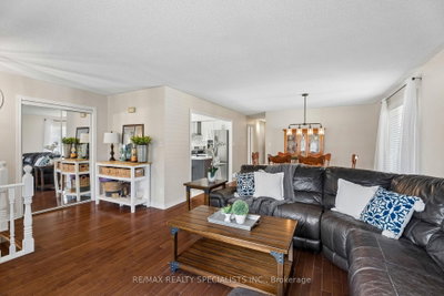 64 Smallman Drive • Wasaga Beach, ON photo 9