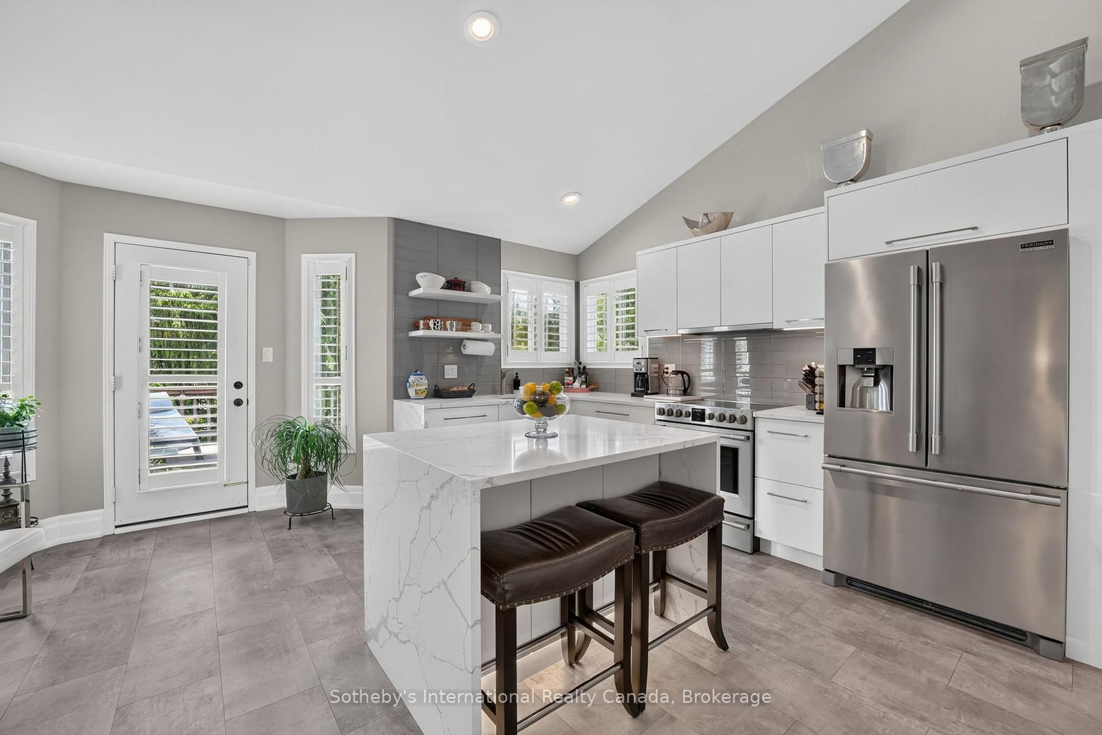 20 Sundial Court • Collingwood, ON photo 13