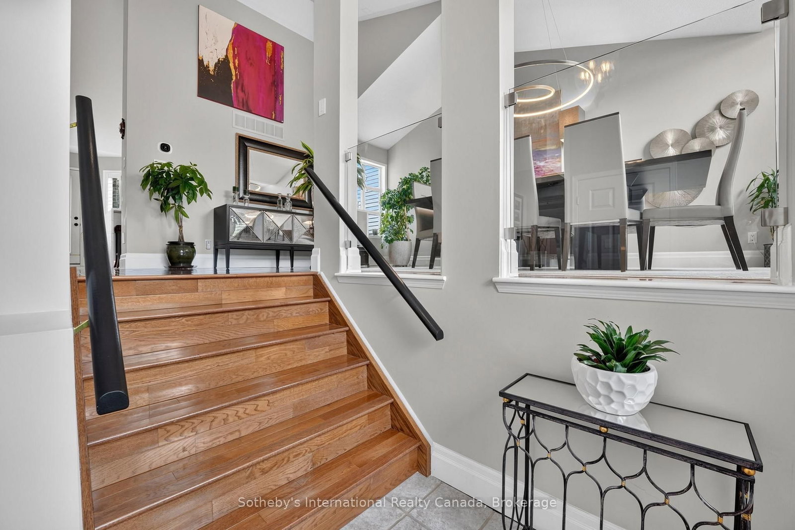 20 Sundial Court • Collingwood, ON photo 5