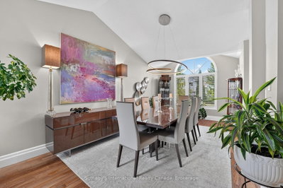 20 Sundial Court • Collingwood, ON photo 8