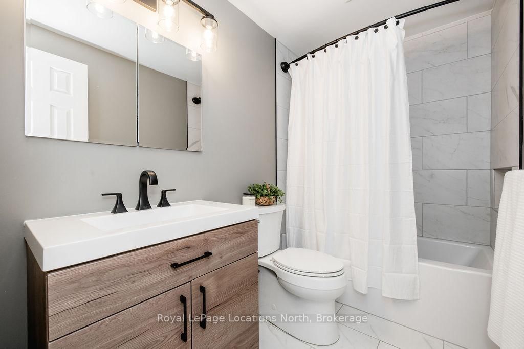 493 ONTARIO Street • Collingwood, ON photo 16