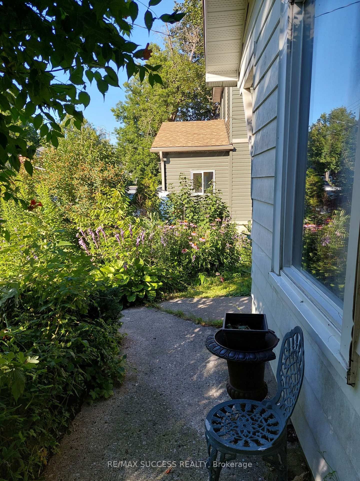 243 Harvey Street W • Orillia, ON photo 46