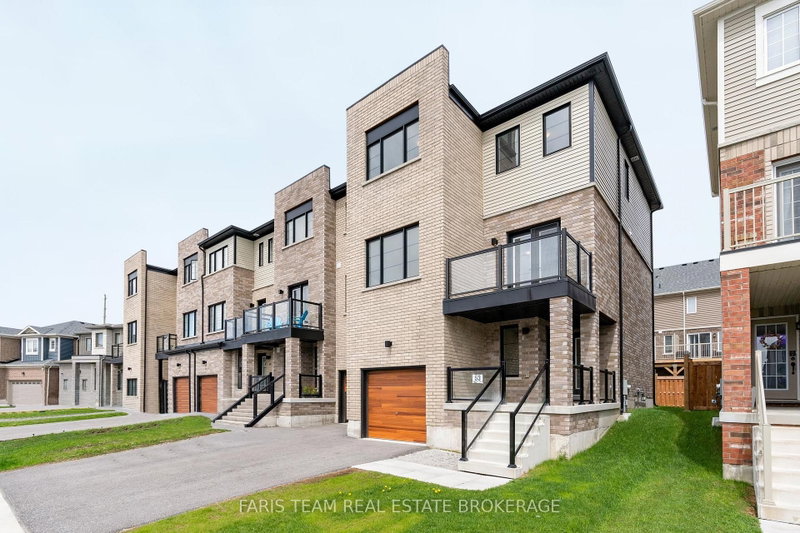 53 Harvest Crescent