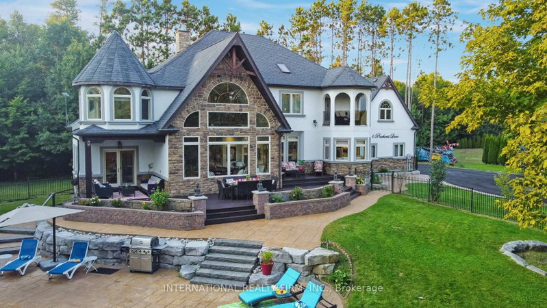 6 Pinehurst Lane