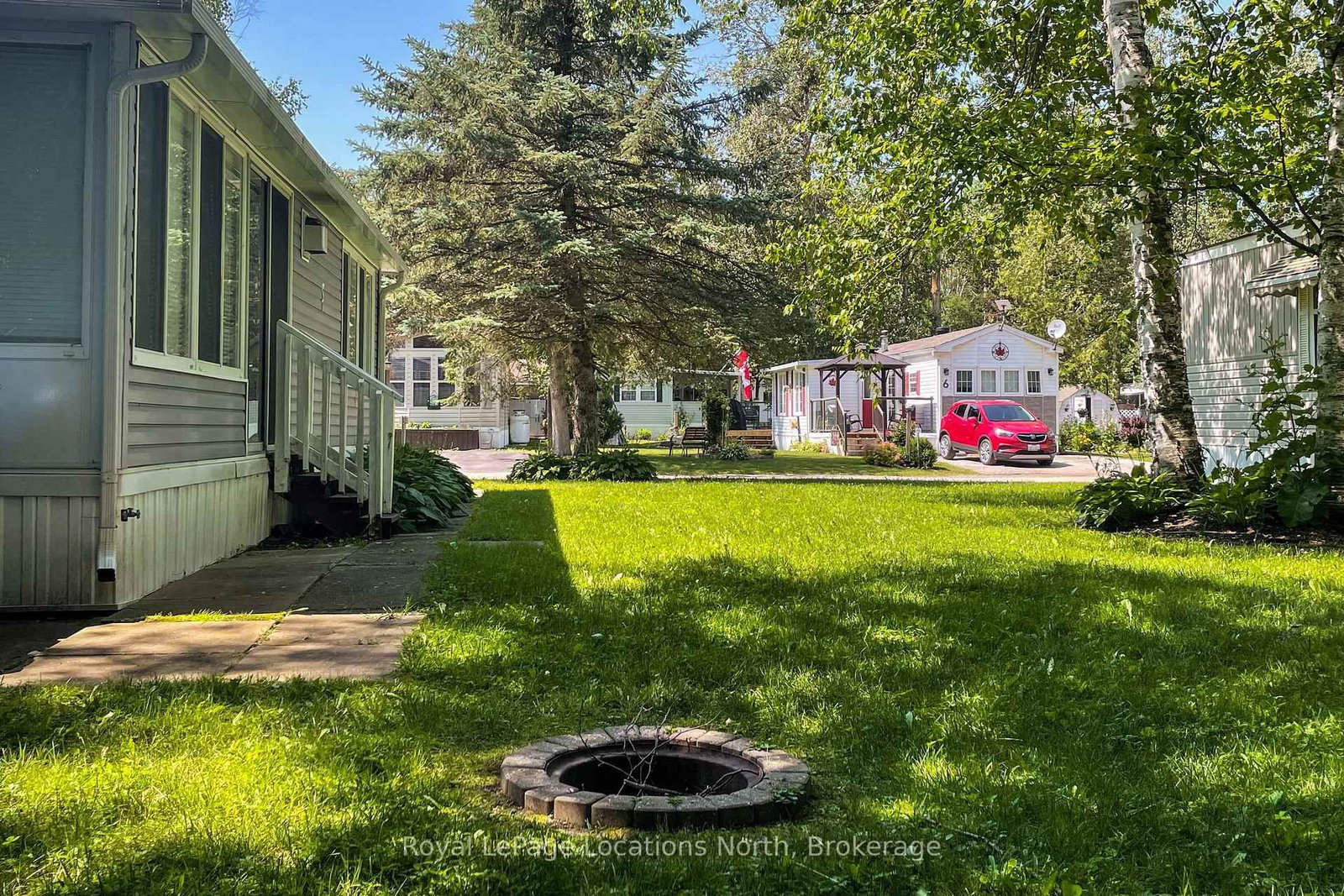 3 Prince Rupert Avenue • Springwater, ON photo 2