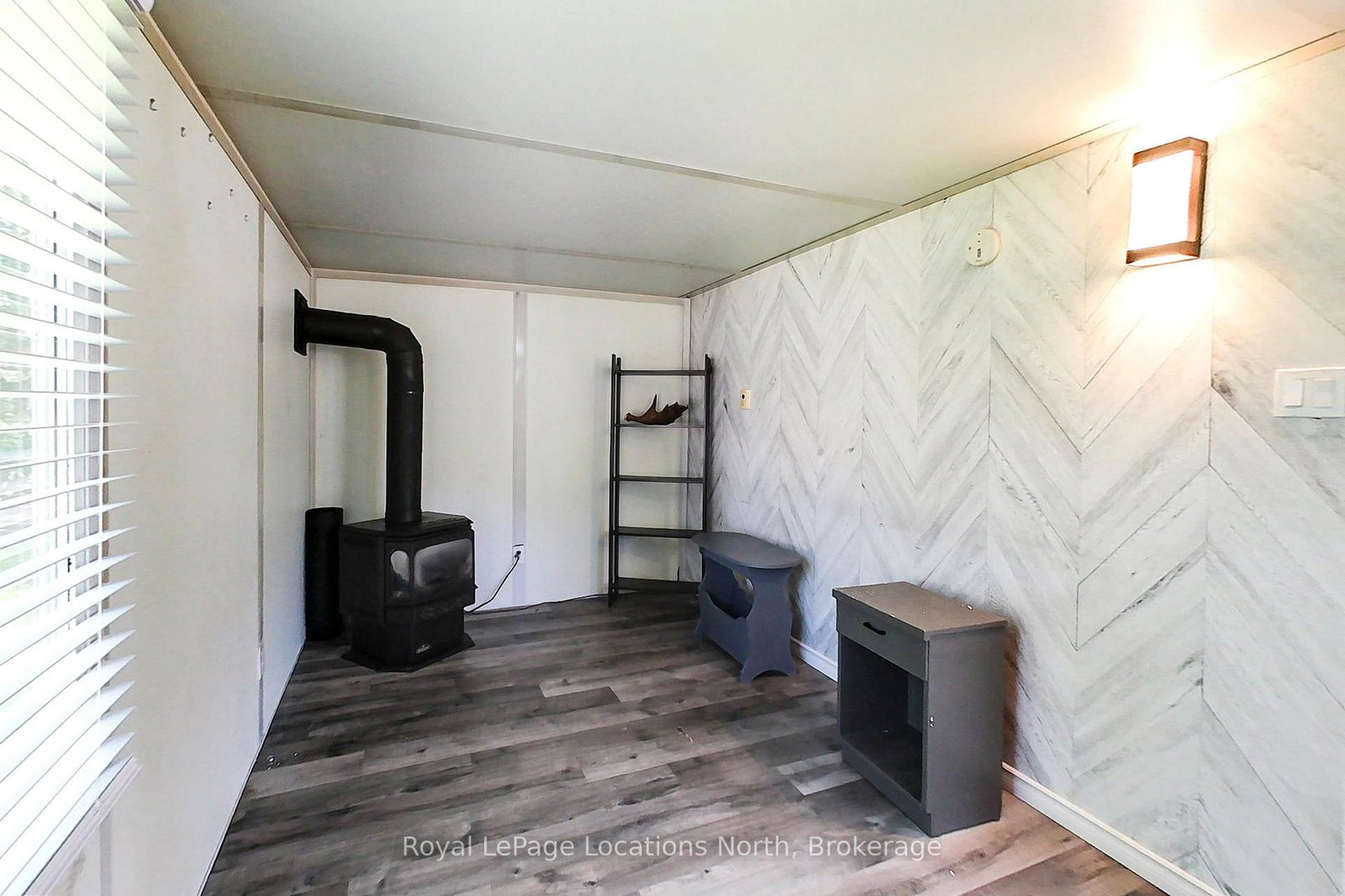3 Prince Rupert Avenue • Springwater, ON photo 8