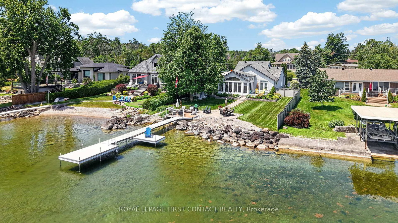 167 Lakeshore Road W • Oro-Medonte, ON photo 1