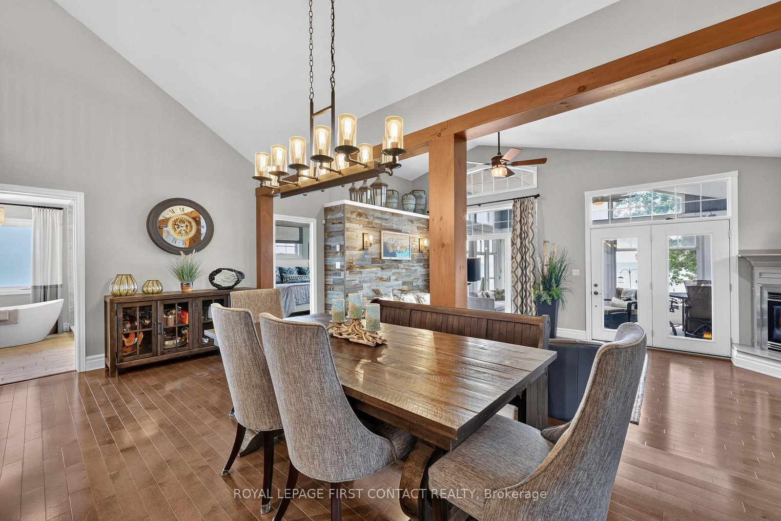 167 Lakeshore Road W • Oro-Medonte, ON photo 14