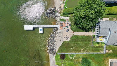167 Lakeshore Road W • Oro-Medonte, ON photo 2