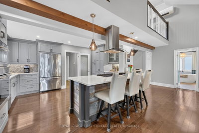 167 Lakeshore Road W • Oro-Medonte, ON photo 7