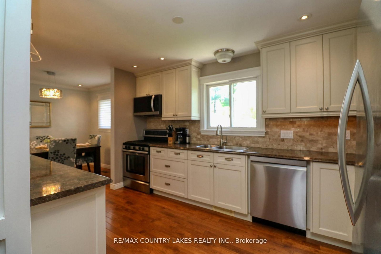 1 Price Drive • Oro-Medonte, ON photo 6