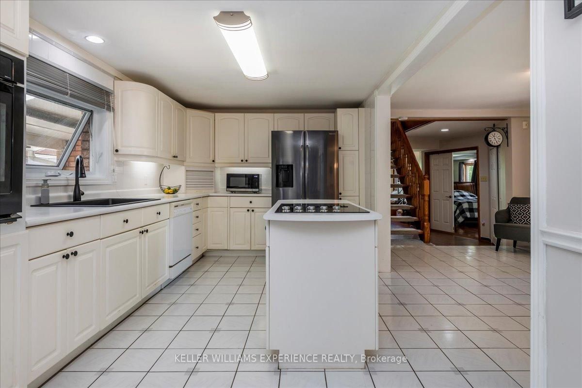 1512 Champlain Road • Tiny, ON photo 10