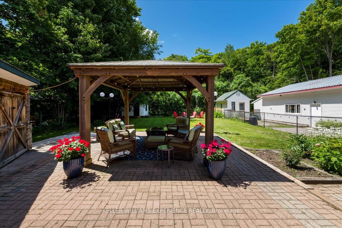 1512 Champlain Road • Tiny, ON photo 38