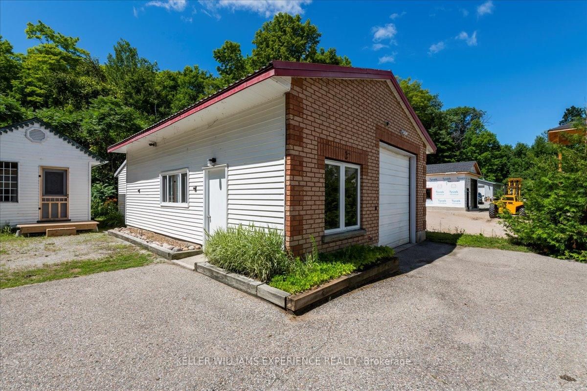 1512 Champlain Road • Tiny, ON photo 45