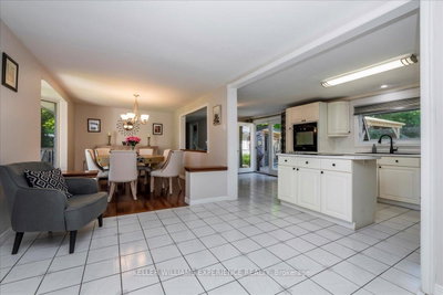 1512 Champlain Road — more photos